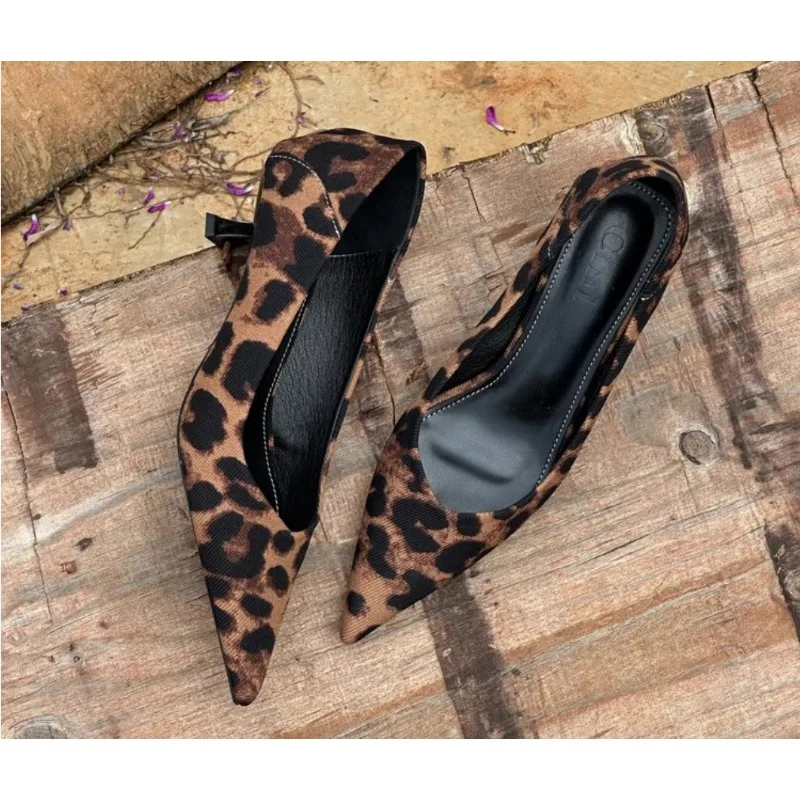 2024 여성 섹시한 하이힐 부르고뉴 누드 펌프 스트리 - Platform Mule Heel 리뷰 및 가격