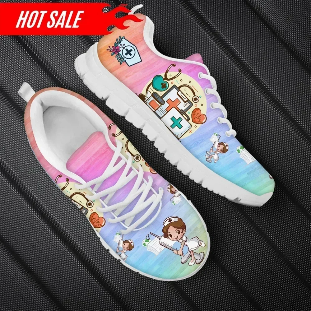 그라디언트 만화 간호사 의학 패턴 여성 캐주얼 스니커즈 - Women'S Shoes Nursing 리뷰 및 가격