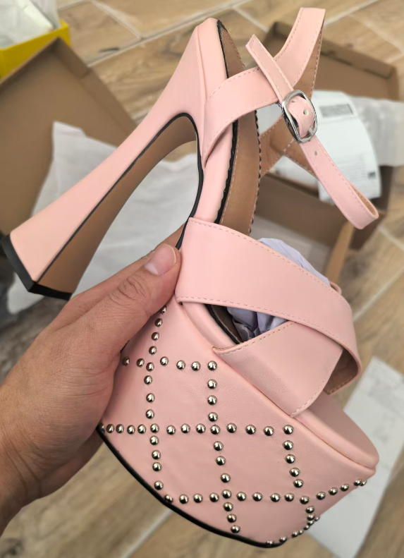 여성 패션 화이트 블랙 버클 하이힐 샌들, 섹시한 방수 - Women'S Shoes Water Resistant 리뷰 및 가격